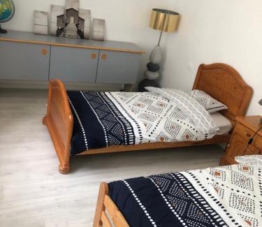 Saint-Hilaire-du-Harcouet Casa | La maison du lac
