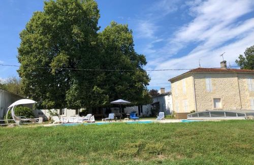 Saint-Seurin-de-Cadourne Apartamento | La maison de Léandre - Medoc