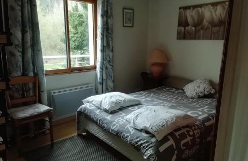 Plouigneau Casa | La maison au bord de l'eau