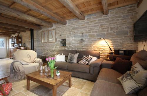 Aiserey Casa | La Maison au Comptoir
