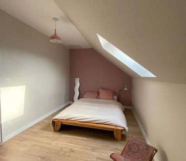 Vincelles Casa | La Maison Bleue, maison mitoyenne de campagne