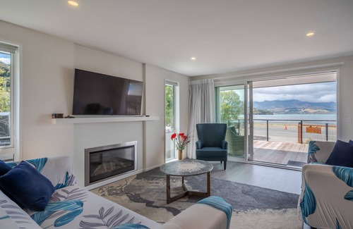 Duvauchelle Casa | LA MAISON COSTA LOTTA - DUVAUCHELLE HOLIDAY HOME in Banks Peninsula