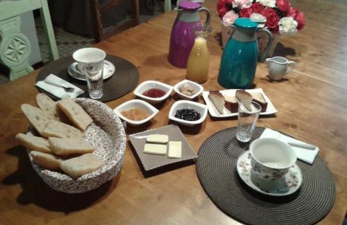 Mont-Disse Cama Y Desayuno | La Maison d´Amazone