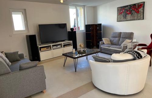 Saint-Aubin-de-Branne Casa | La maison de Charles