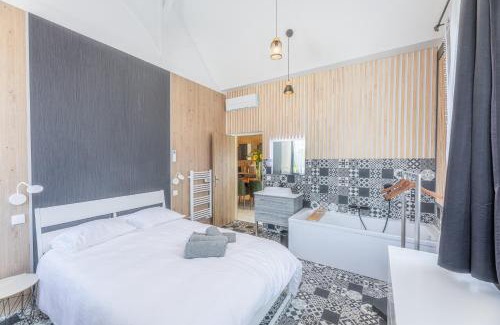 Villaines-les-Rochers Apartamento | La Maison du Bois Brûlé 1 - Avec piscine partagée