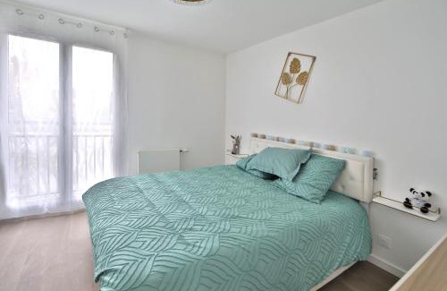 Sartrouville Casa | La Maison d'Iris - Proche Golf et RER A