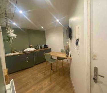 Chamalieres Apartamento | LA MAISON D’ANTOINE 1