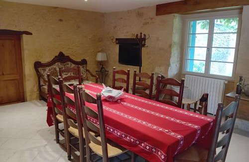 Meyrals Casa | La Maison De Carmensac
