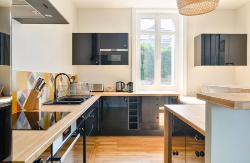 Waldeck-Sully Casa | La Maison de Famille - Superbe maison de maître