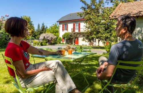 Livron Cama Y Desayuno | La Maison de L'Ousse