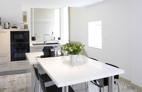 Fleurie Casa | La Maison de Marius Saint Amour Bellevue