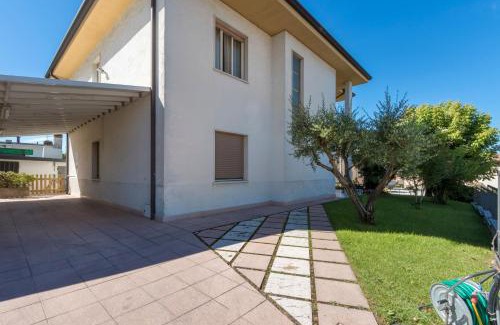 Sandra Apartamento | La Maison de Mely with garden