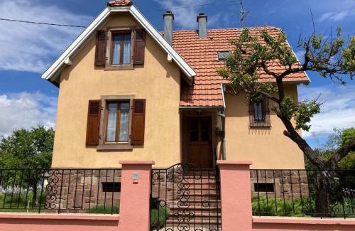 Colmar Casa | La Maison de Vacances de Colmar et son jardin