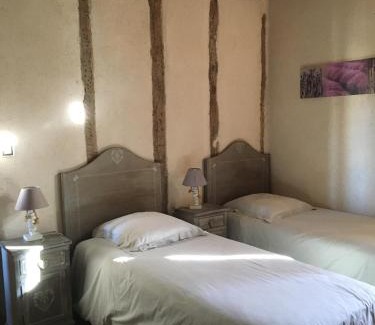 Pressac Casa | "La Maison de Villars" au coeur de la nature