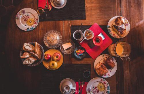 Saint-Saturnin Cama Y Desayuno | La maison des archers