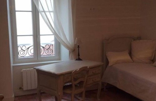 Falaise Cama Y Desayuno | LA MAISON DES BUIS - MATHILDE room