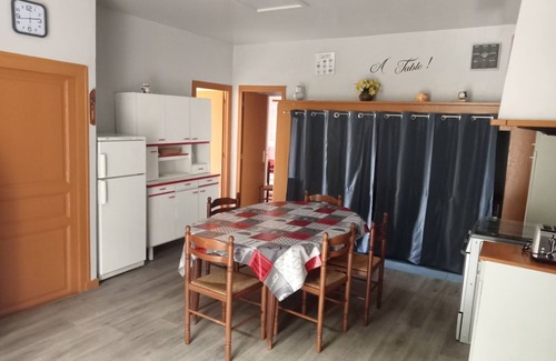 Meyrals Casa | La maison des coteaux