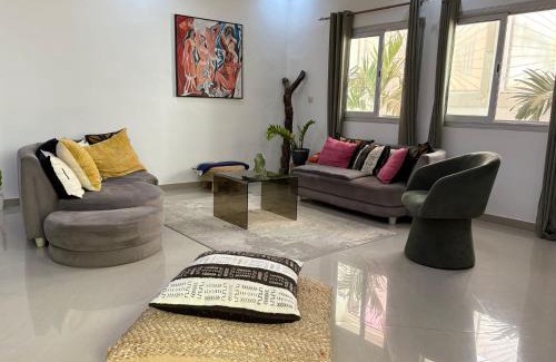 Ouakam Casa | La Maison des Couleurs