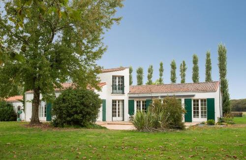 Pays de Mortagne Casa | La Maison des Sources - A 20min du Puy du Fou
