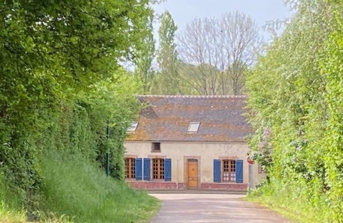 Tannerre-en-Puisaye Casa | La maison des 3 sœurs Séjour familial en Bourgogne