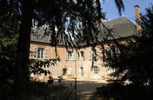 Cluny Cama Y Desayuno | La Maison des Gardes - Chambres d'hôtes