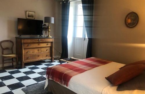 Cluny Cama Y Desayuno | La Maison des Gardes - Chambres d'hôtes
