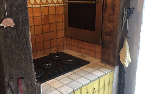Molas Casa | La Maison des Roses – Refugio con encanto en Gascuña con piscina climatizada y jardín florido
