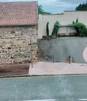Saint-Jodard Cama Y Desayuno | La maison des Roses