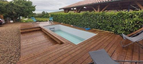 Charentay Casa | La Maison des Vignes