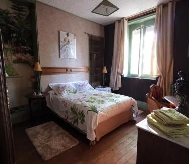 Le Cateau-Cambresis Cama Y Desayuno | La maison du bonheur