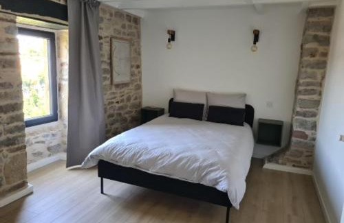 Bozouls Casa | La maison du canyon de Bozouls