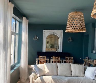 Loguivy Cama Y Desayuno | La maison du grand rocher