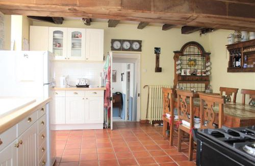 Availles-Limouzine Casa | La Maison du Passeur