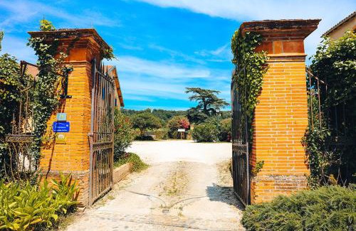 Lafrancaise Cama Y Desayuno | La Maison du Saula