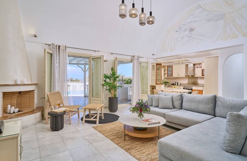 Agia Paraskevi Villa | De toda la Villa Privada | Casa | Piscina - para usted que buscan privacidad absoluta !!