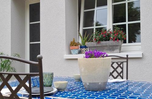 Saint-Germain-sur-Seves Cama Y Desayuno | La Maison des Tilleuls