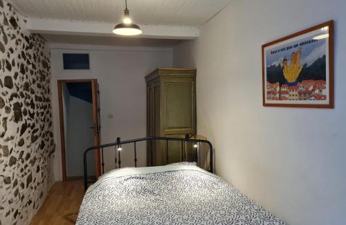 Foix Casa | La Maison-frite, pour un séjour insolite à Foix !