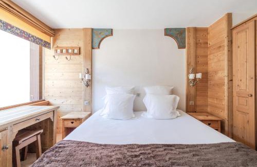 Le Praz Hotel | La Maison Hôtel Les Peupliers