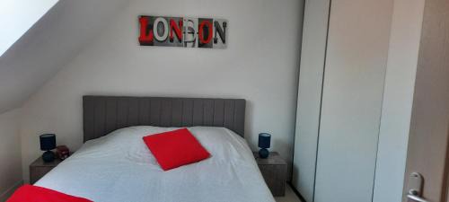 Arrest Casa | La Maison LOLA