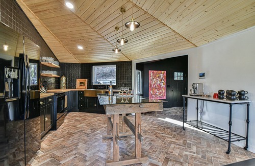 Asheville Casa | La Maison Mirch - Luxe Design Retreat