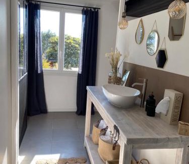 Auriol Cama Y Desayuno | La Maison Perchée