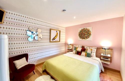 Romans-sur-Isere Apartamento | La Maison Pop Appartement meublé indépendant avec jardin