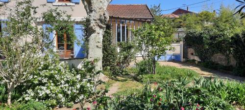 Romans-sur-Isere Casa | La Maison Romanaise