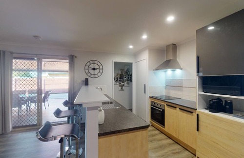 Caboolture Casa | 'LA MAISON' STUNNING 4 BEDROOM HOME