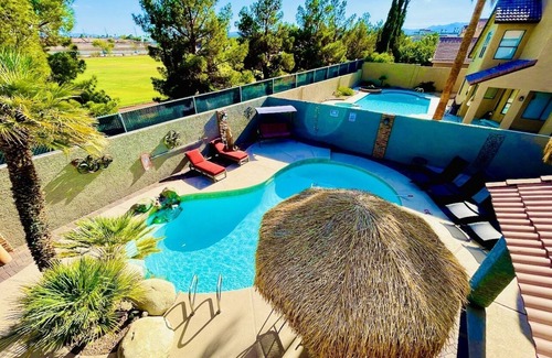 Summerlin Casa | 𝑳𝒂 𝑴𝒂𝒊𝒔𝒐𝒏 - 𝑺𝒖𝒎𝒎𝒆𝒓𝒍𝒊𝒏