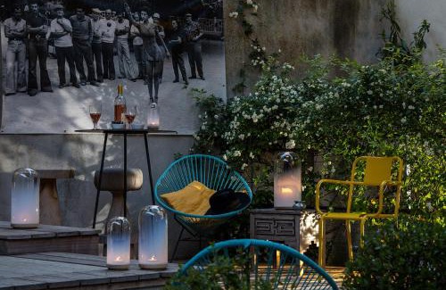 L'Isle-sur-la-Sorgue Hotel | La Maison Sur La Sorgue - Esprit de France