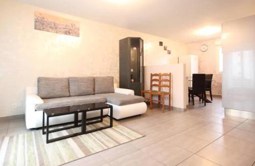Tours Casa | La Maison Tourangelle