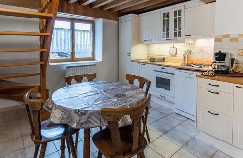 Chaudenay-le-Chateau Casa | La Maisonnette