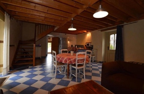 Noyal-Chatillon-sur-Seiche Casa | La Malcotais