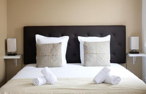 Les Mureaux Apartamento | LA MARINA-Center-Parking-StationtoParis